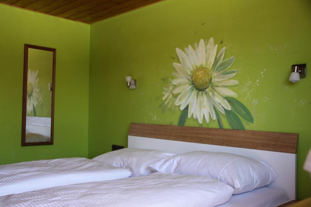 Katharinahof Ferienpension Sibratsgfall Room photo